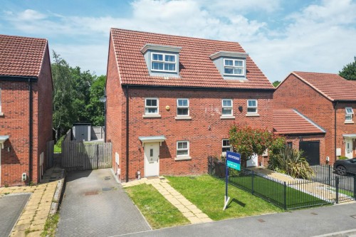 Asket Drive, Leeds, West Yorkshire