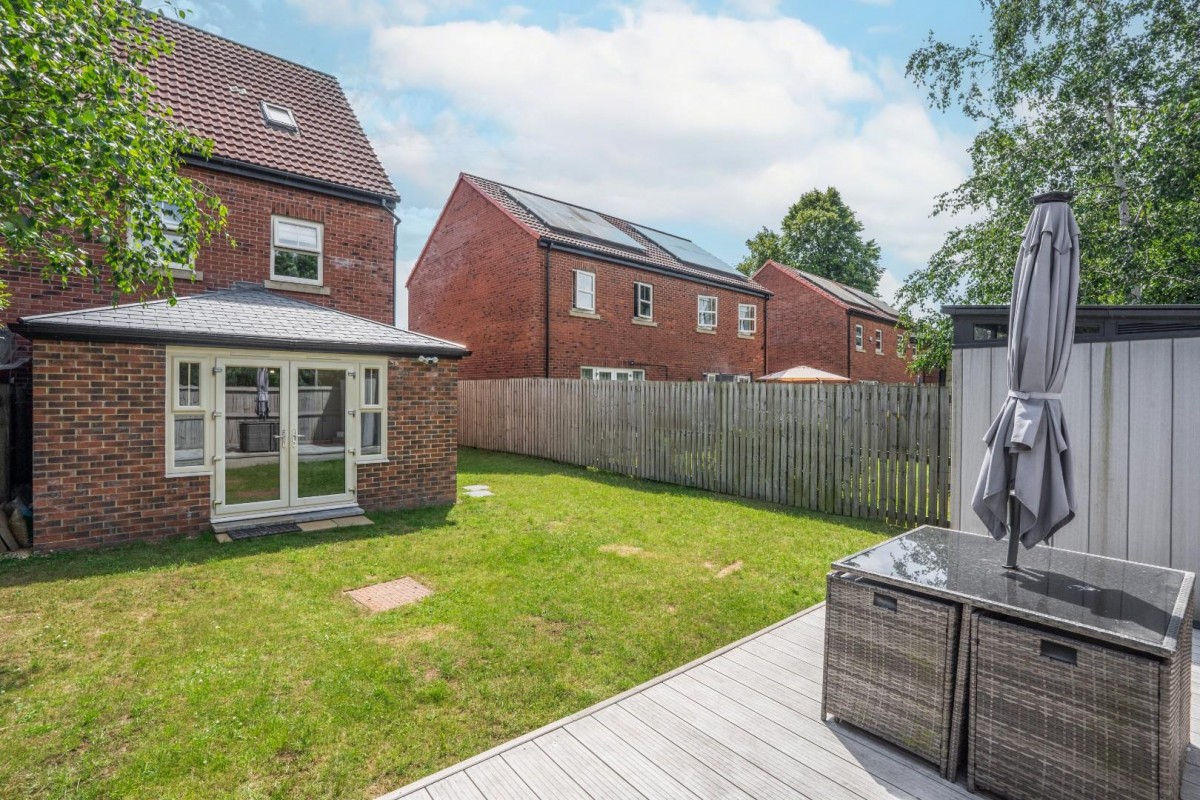 Asket Drive, Leeds, West Yorkshire