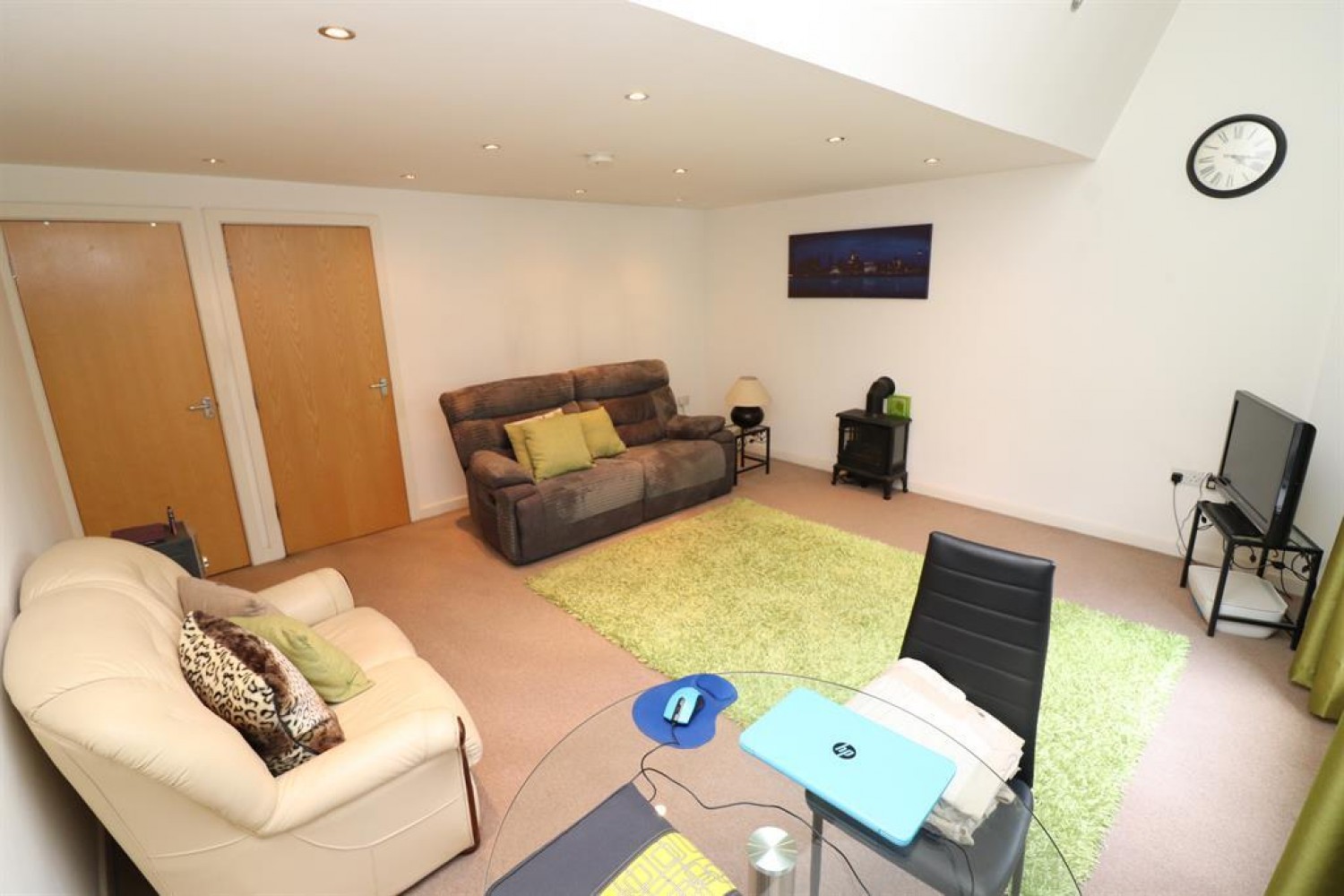 Radfield Avenue, Darwen, Lancashire, BB3 2SW