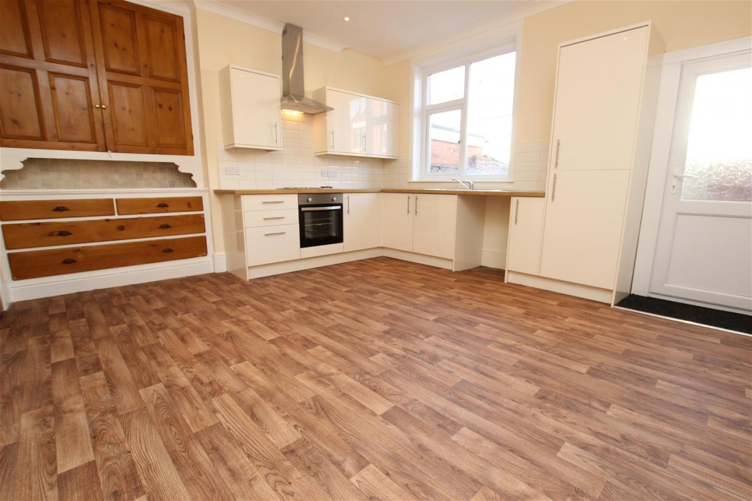 Argyle Street Darwen 1EY