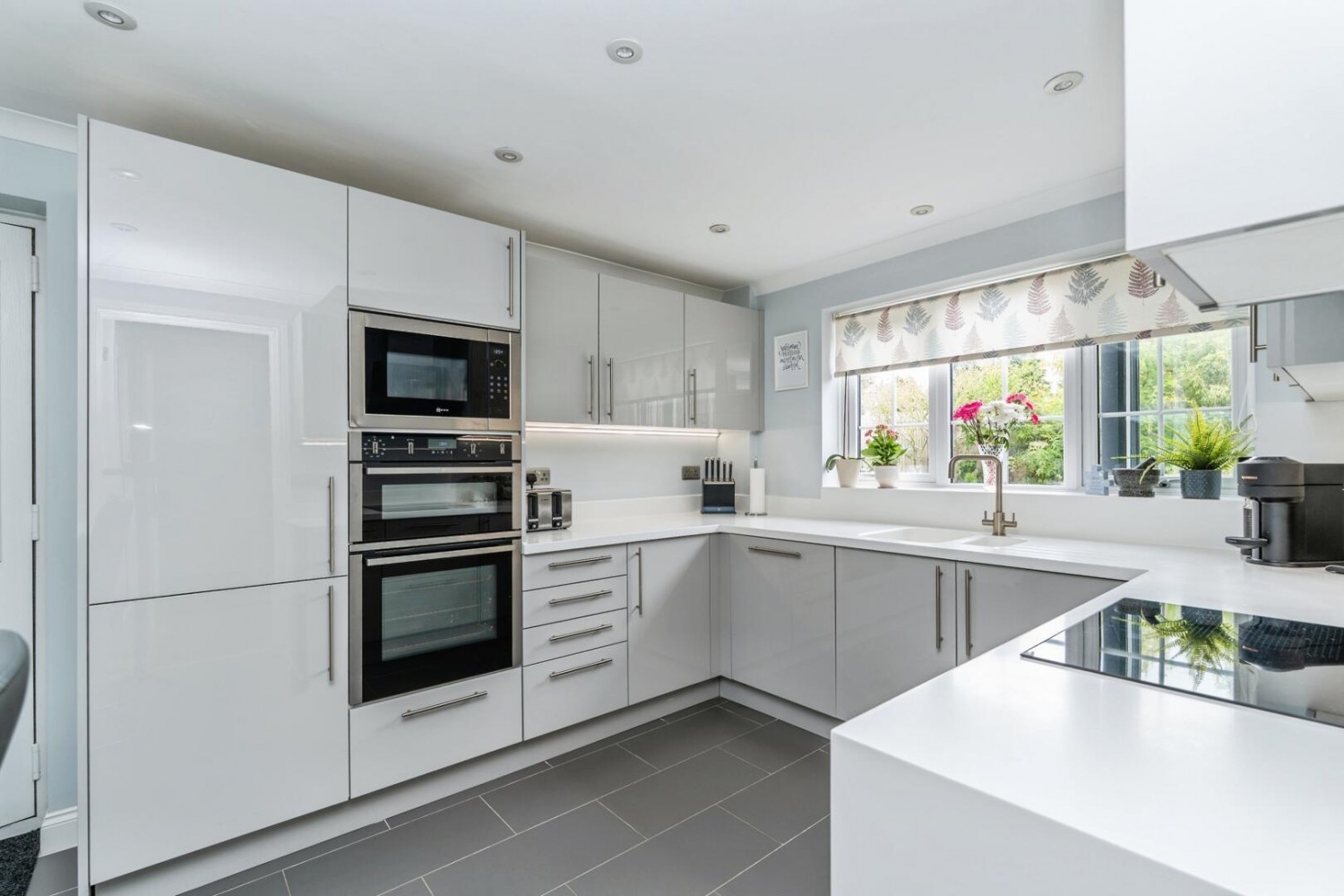 Abbeyfields Close, Netley , Southampton, SO31 5GR