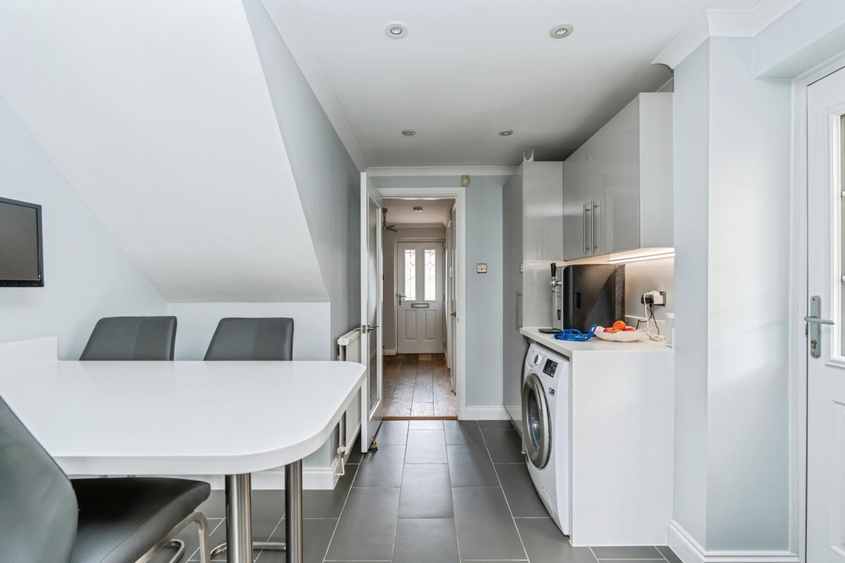 Abbeyfields Close, Netley , Southampton, SO31 5GR