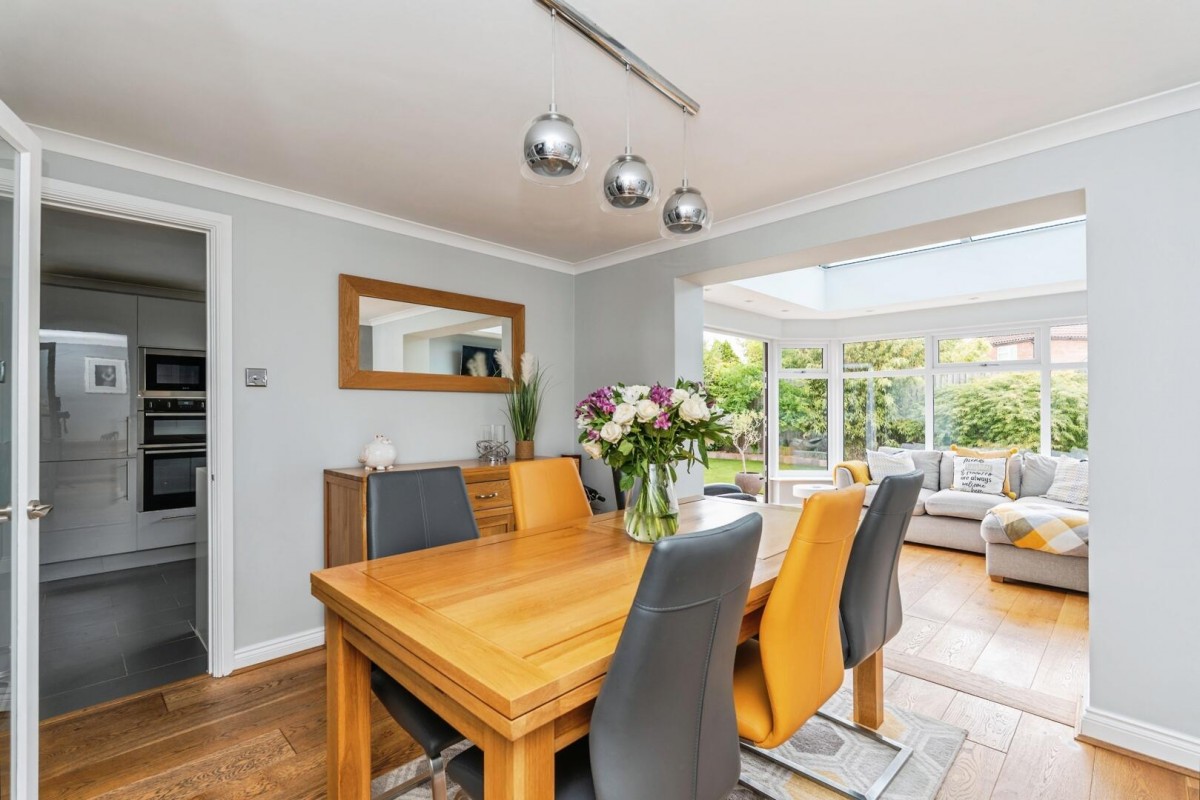 Abbeyfields Close, Netley , Southampton, SO31 5GR