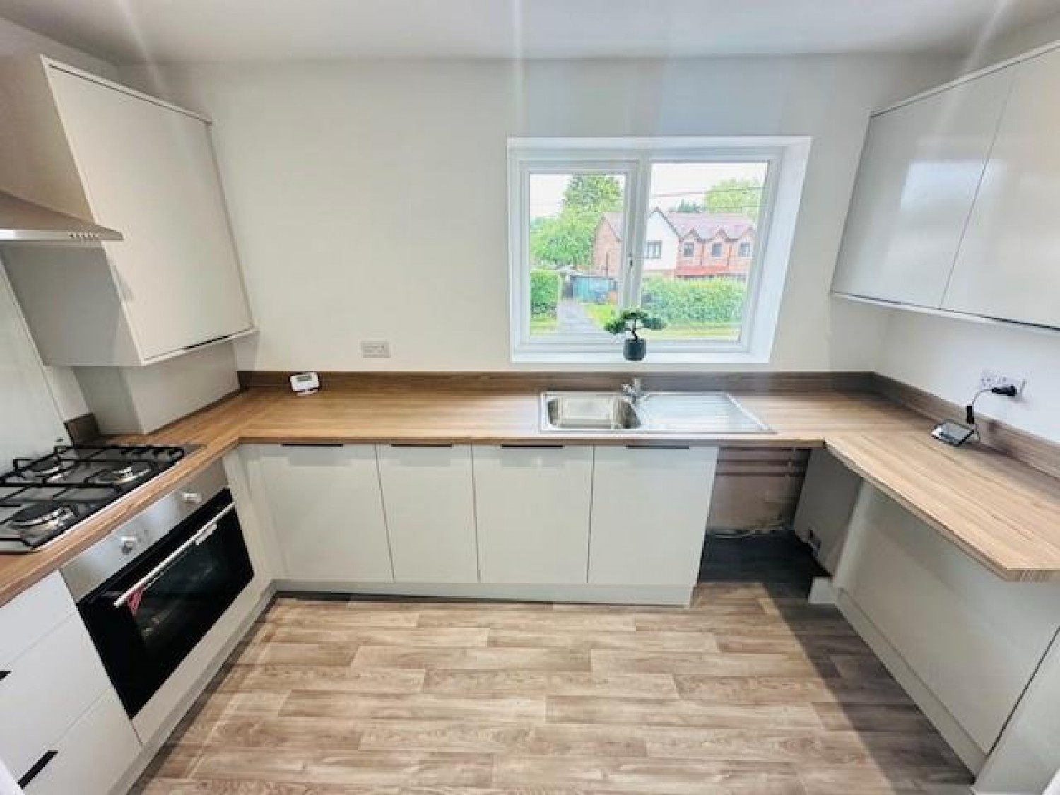 2 bedroom Flat to let in Water Orton Lane, Minworth, Sutton Coldfield