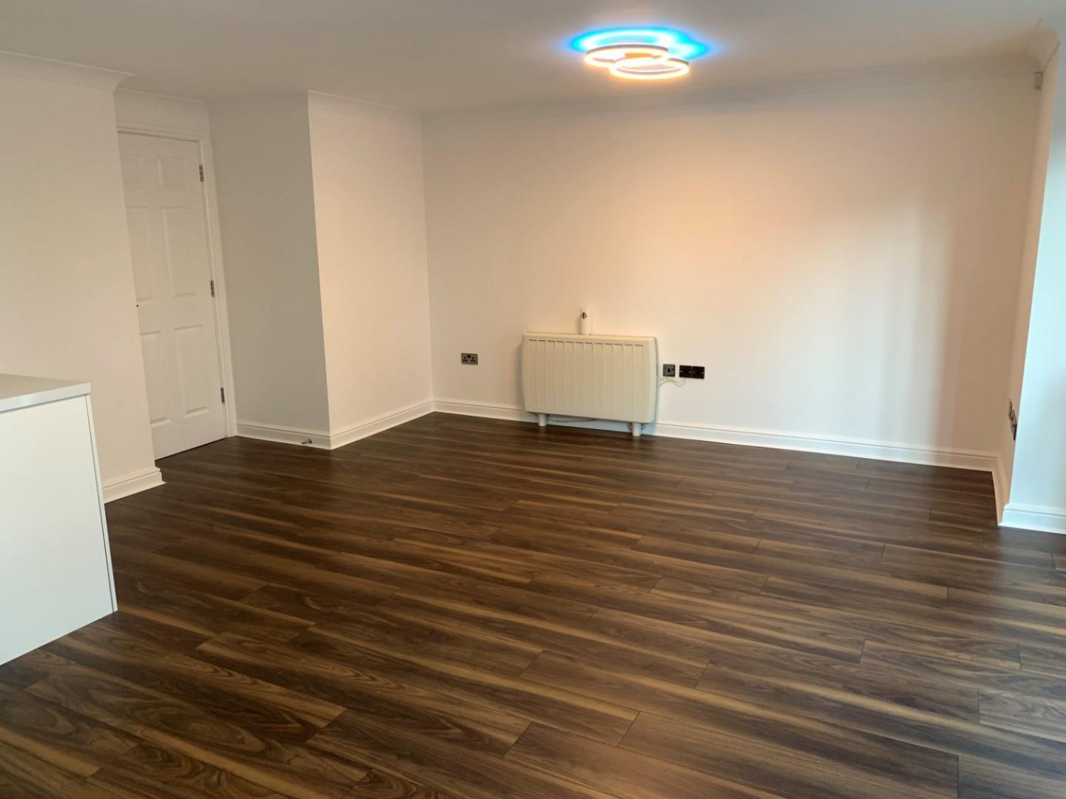 2 bedroom Flat to let in Fairfield Square, Gravesend, DA11