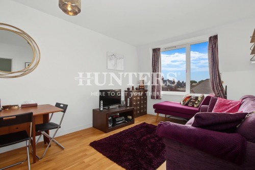 Oak Grove, Cricklewood, London, NW2