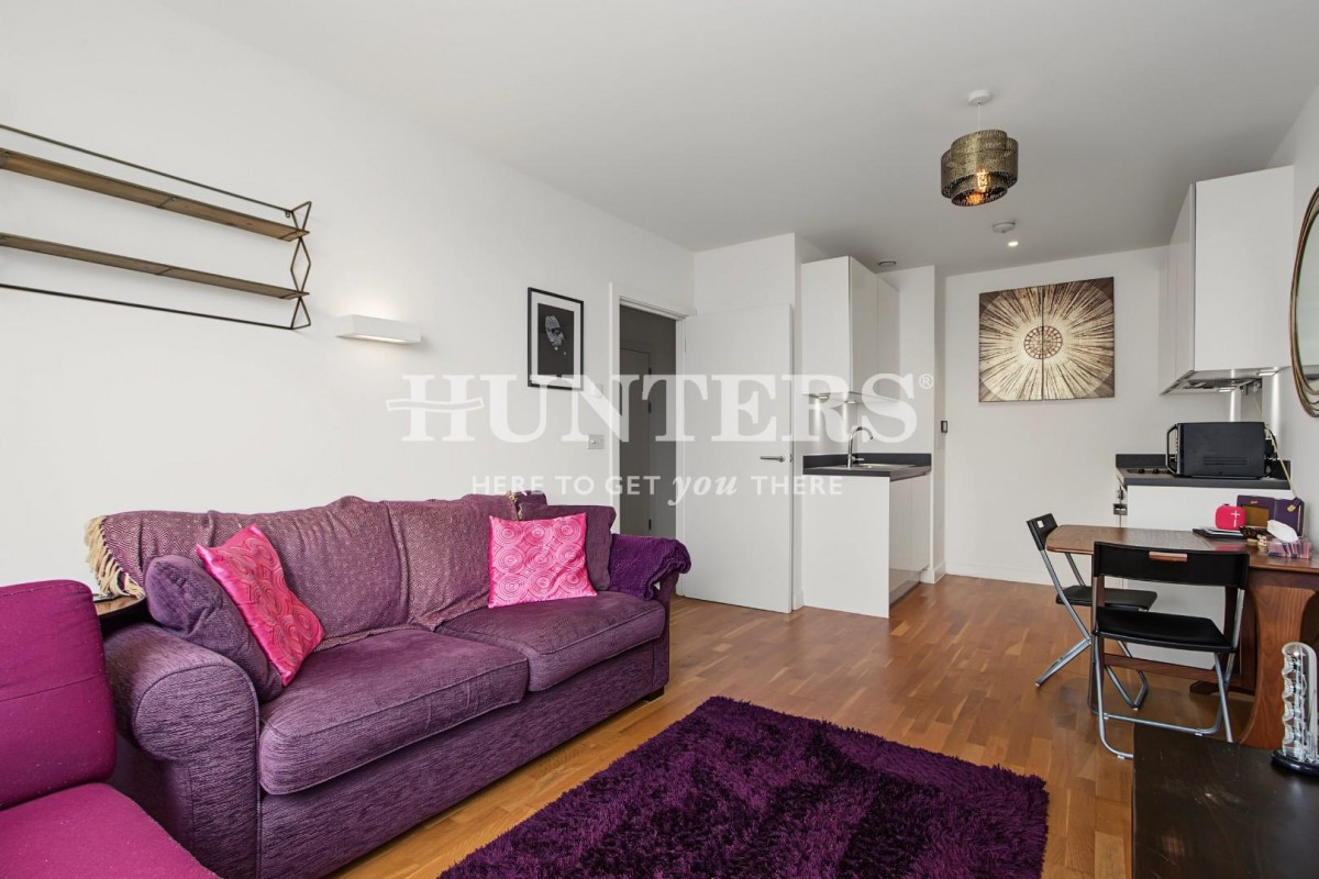 Oak Grove, Cricklewood, London, NW2