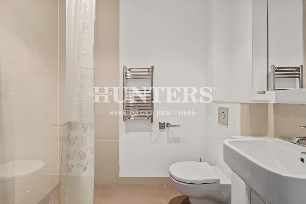 Oak Grove, Cricklewood, London, NW2