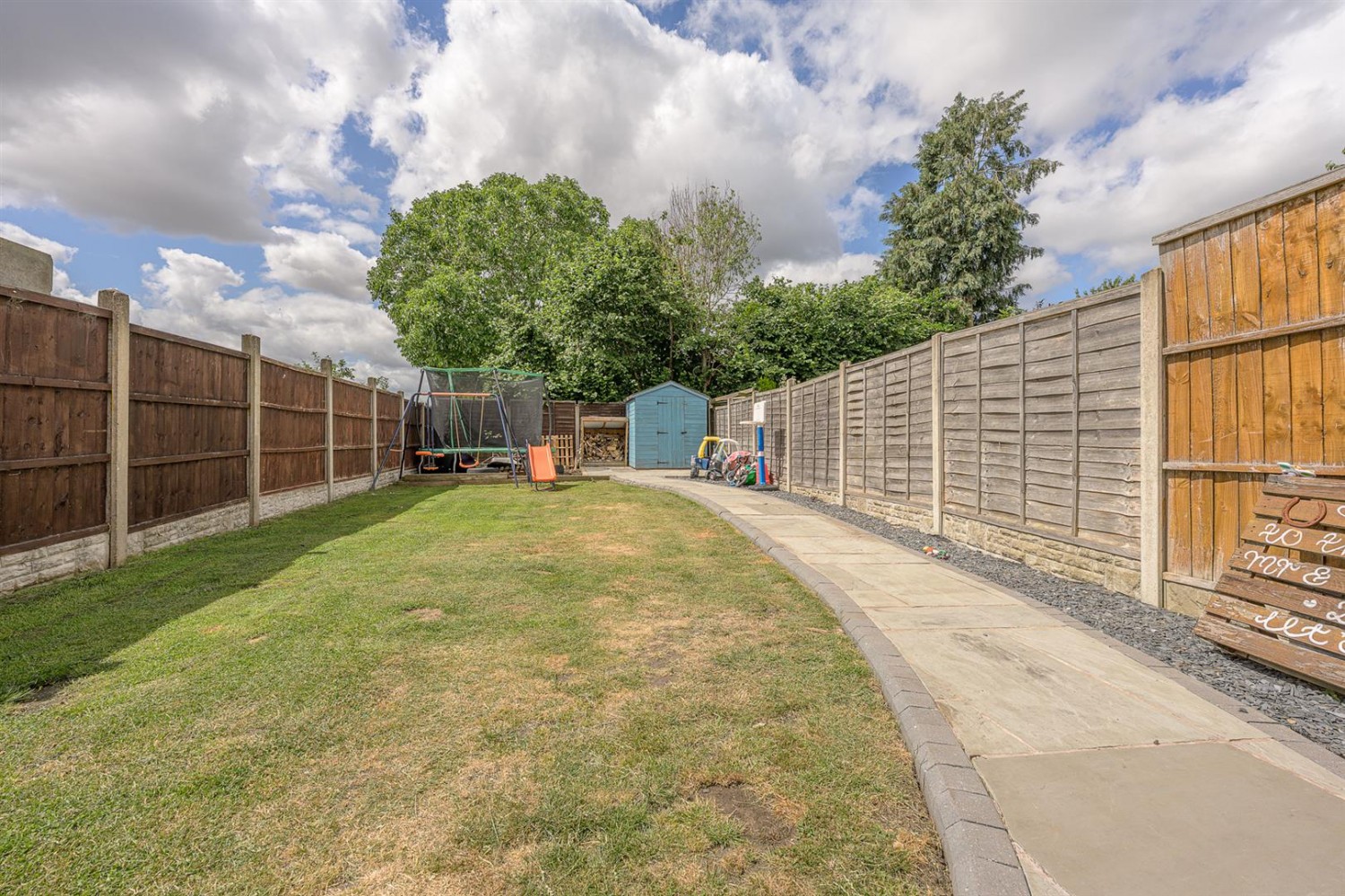 Manor Road, Wordsley, DY8 5BA