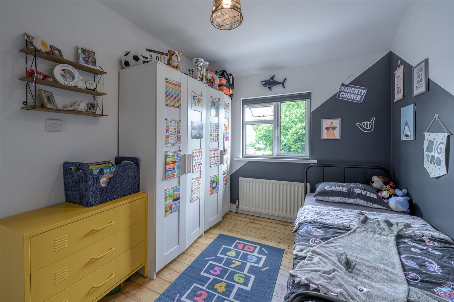Manor Road, Wordsley, DY8 5BA