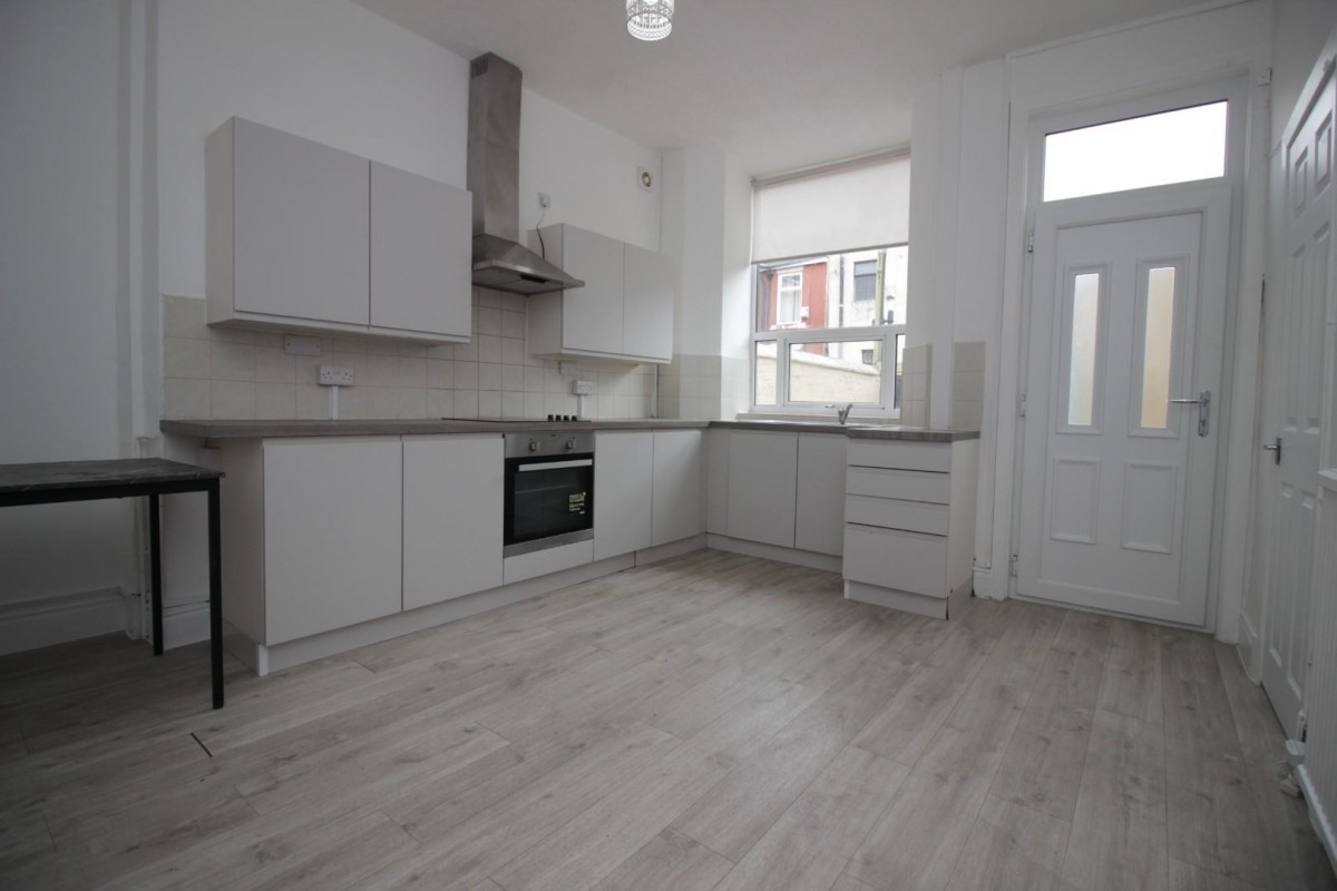 Perry Street, Darwen, BB3 3DG