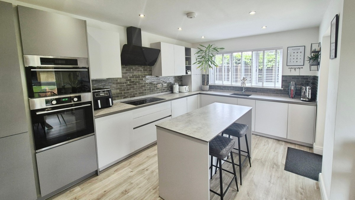 Leam Drive, Burntwood, Staffordshire