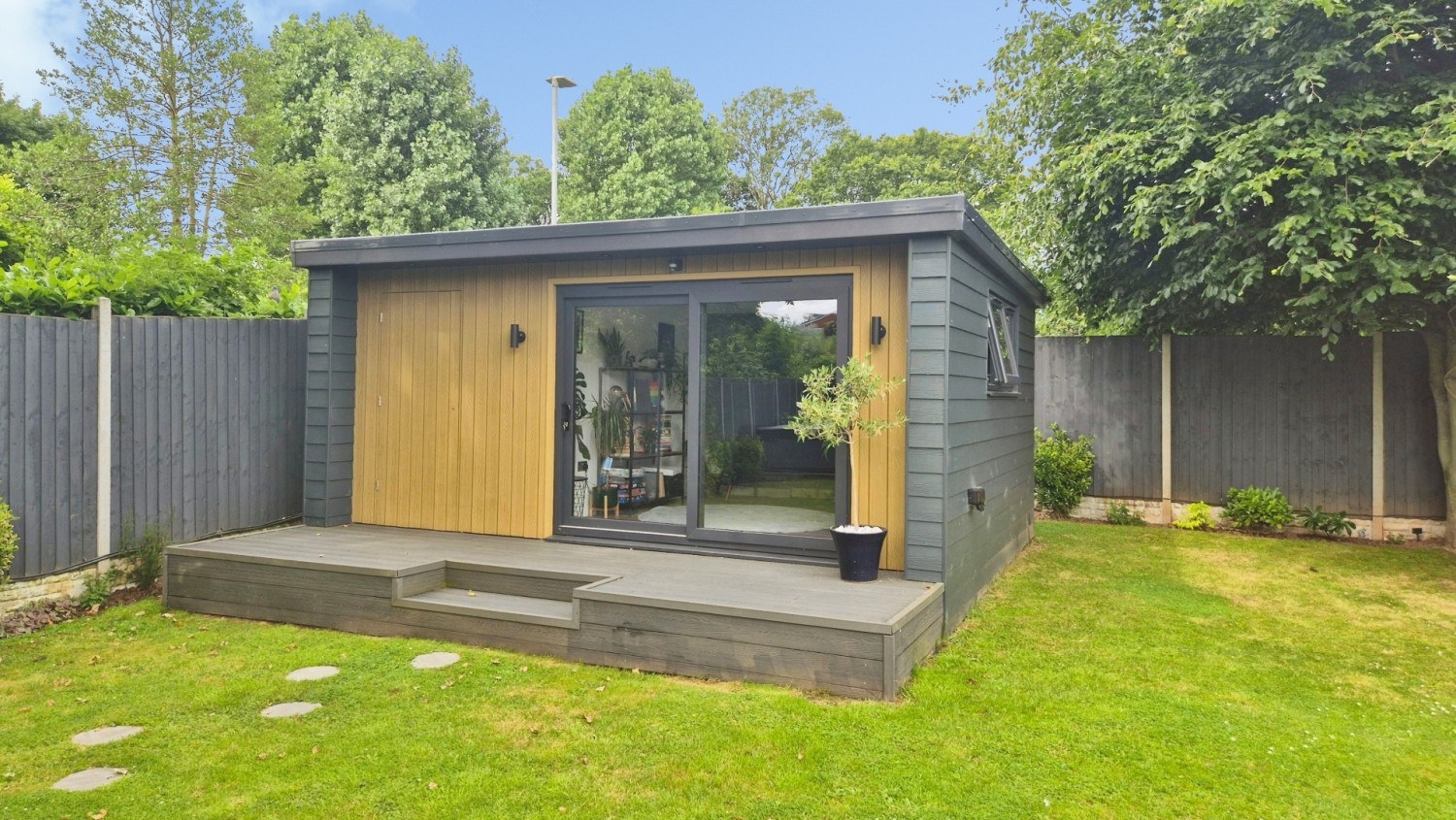 Leam Drive, Burntwood, Staffordshire
