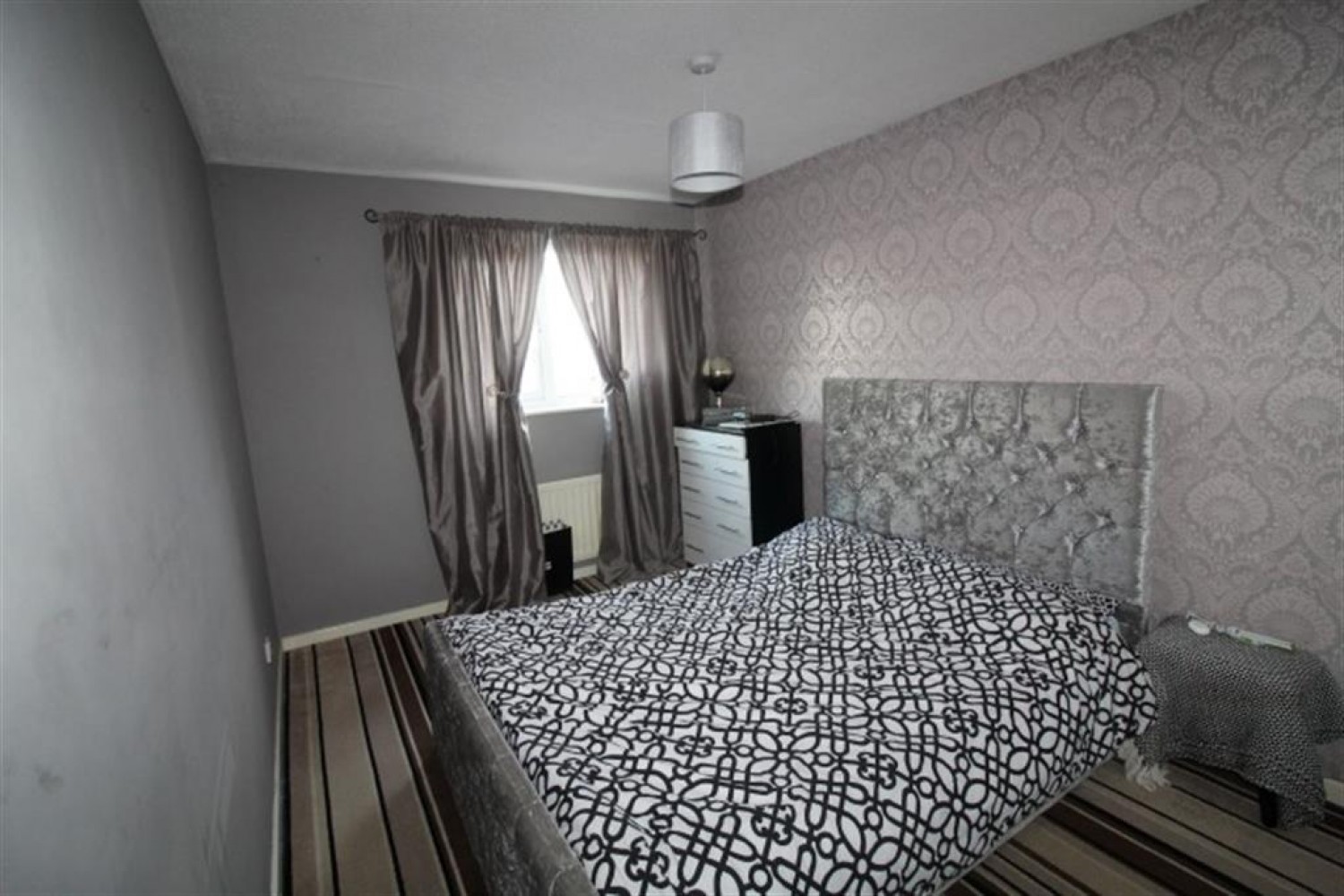 3 bedroom House to let in Musgrave View, LS13 2QN