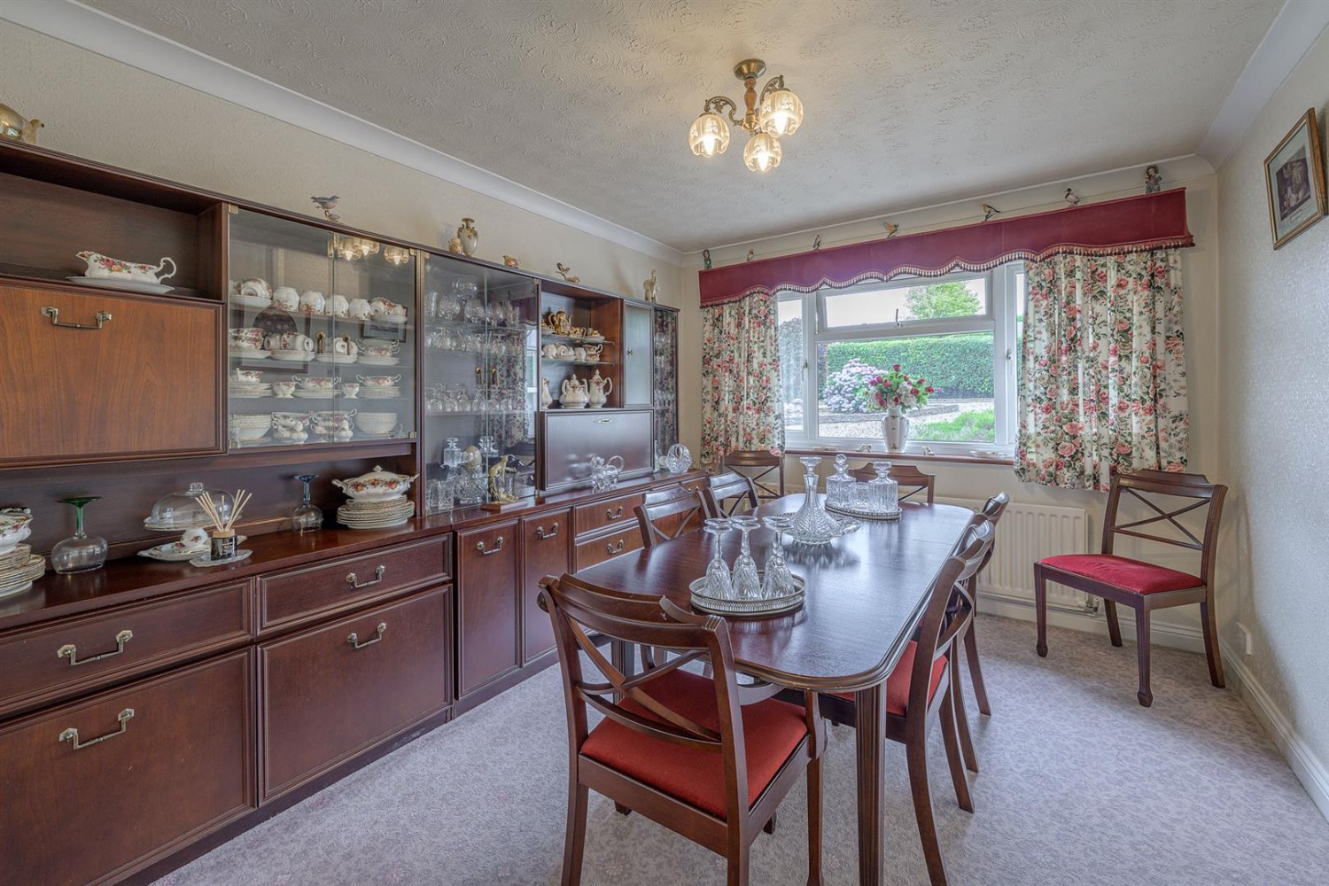 Cross Street, Kingswinford, DY6 9LY