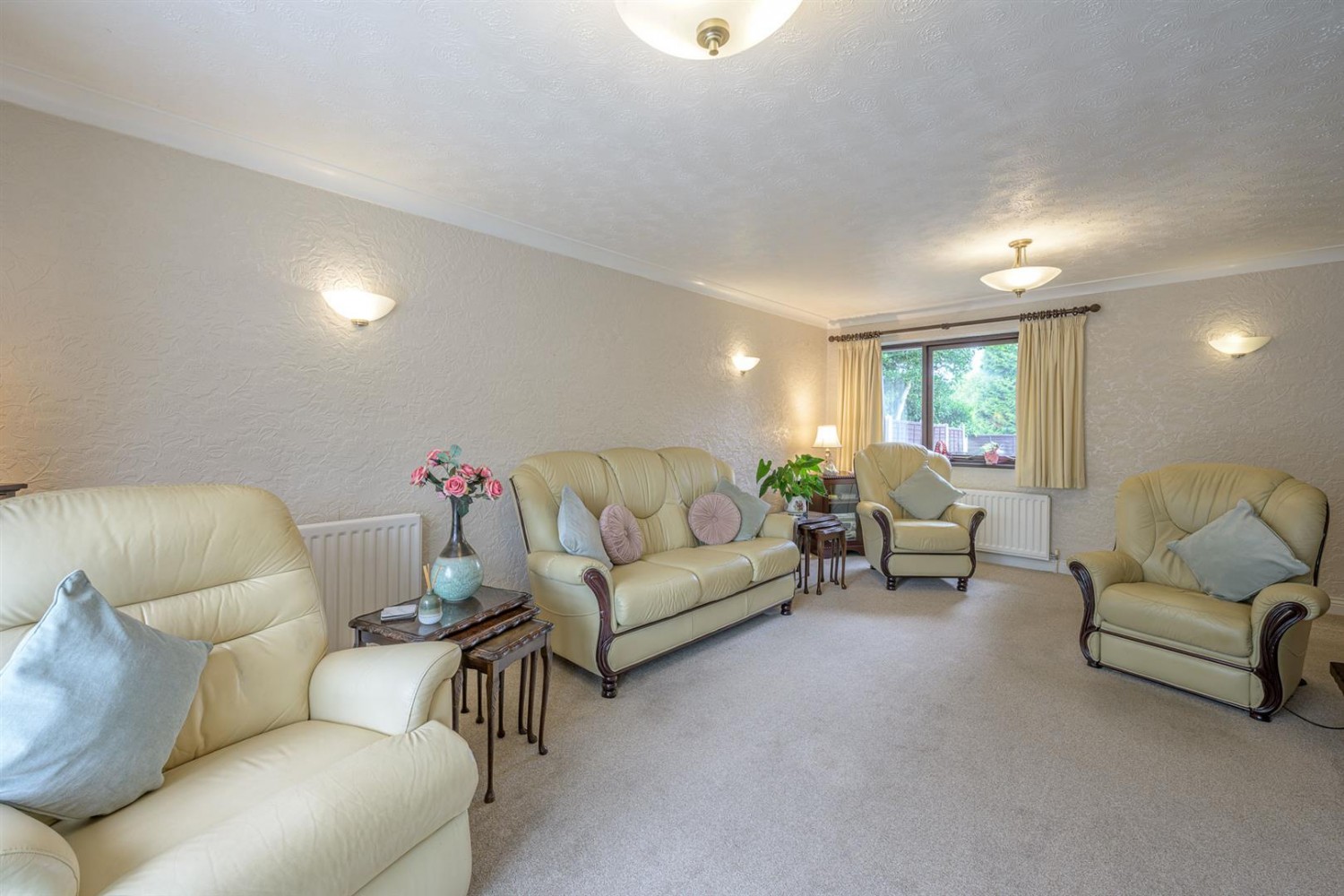Cross Street, Kingswinford, DY6 9LY