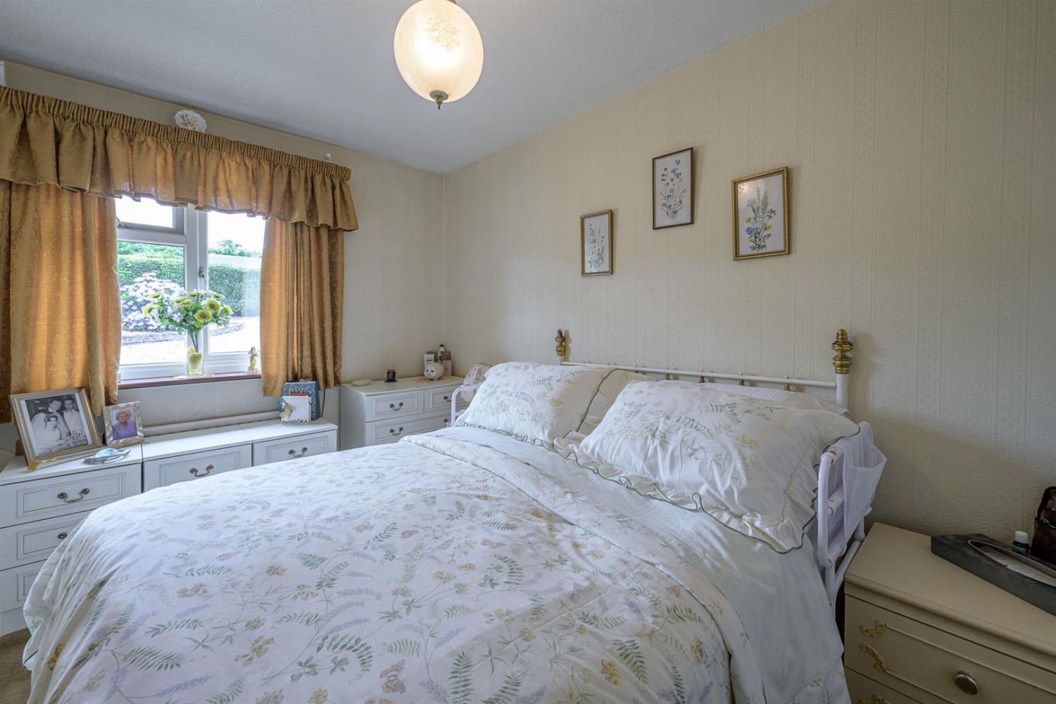 Cross Street, Kingswinford, DY6 9LY