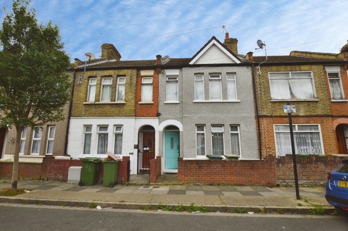 Chadwin Road, London