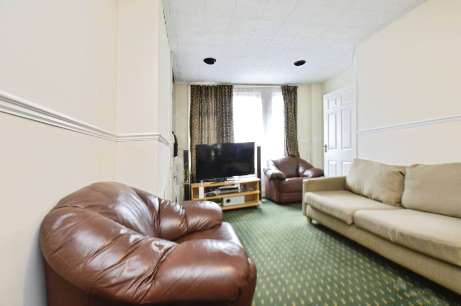 Chadwin Road, London