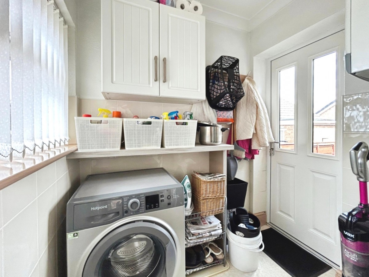 Royston Road, Cudworth S72 8BN