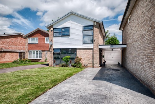 Ravenswood Drive South, Solihull