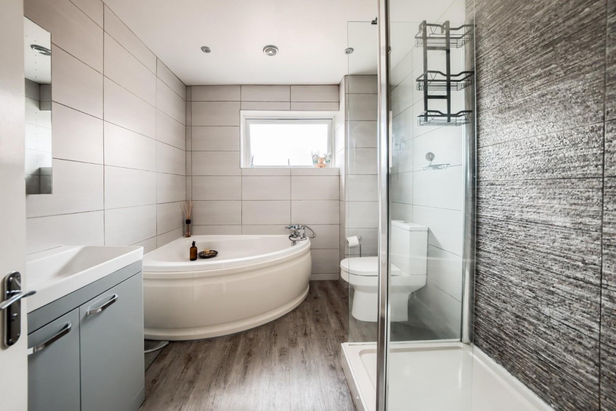 Ravenswood Drive South, Solihull