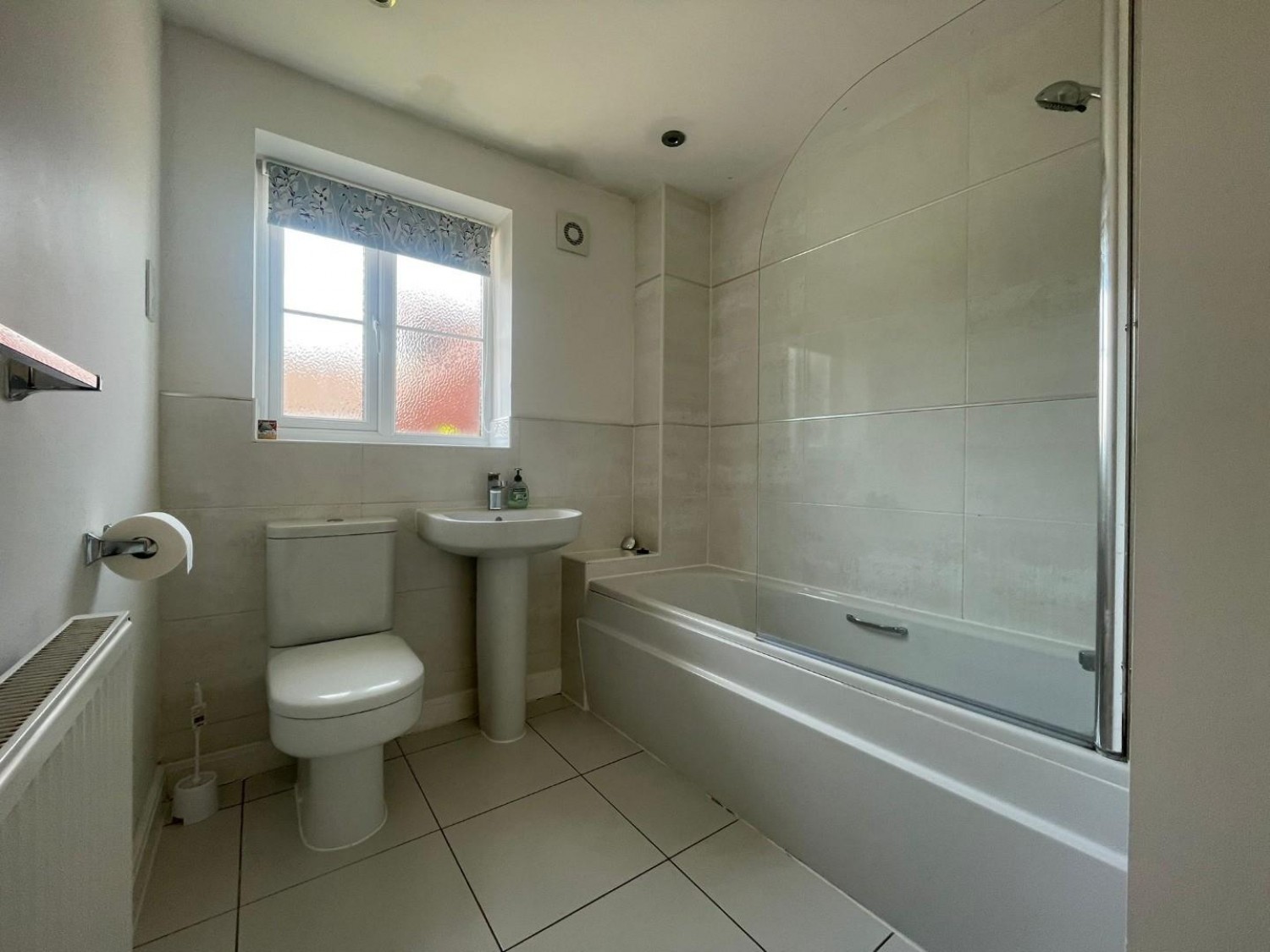 3 bedroom Bungalow for sale in Elstub Lane, Cam, GL11 6JQ