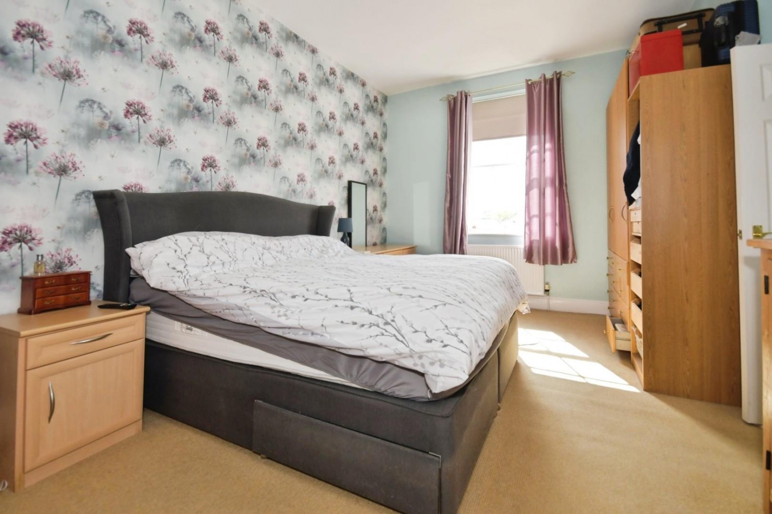 Brearley Hall, Woodmere Drive, Old Whittington, Chesterfield, S41 9TA