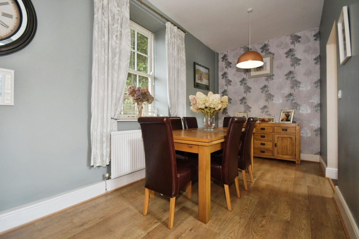 Brearley Hall, Woodmere Drive, Old Whittington, Chesterfield, S41 9TA