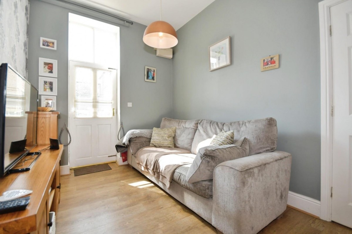 Brearley Hall, Woodmere Drive, Old Whittington, Chesterfield, S41 9TA
