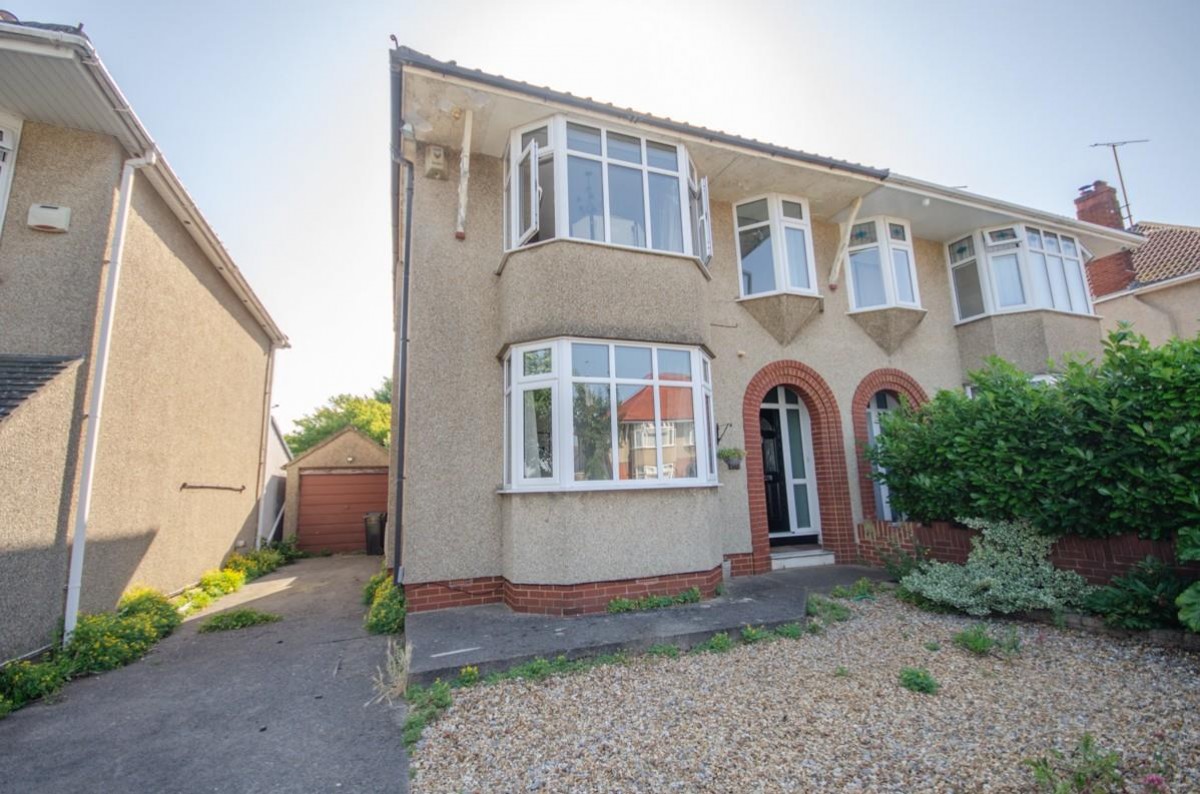 Oakdale Road, Downend, Bristol, BS16 6DS