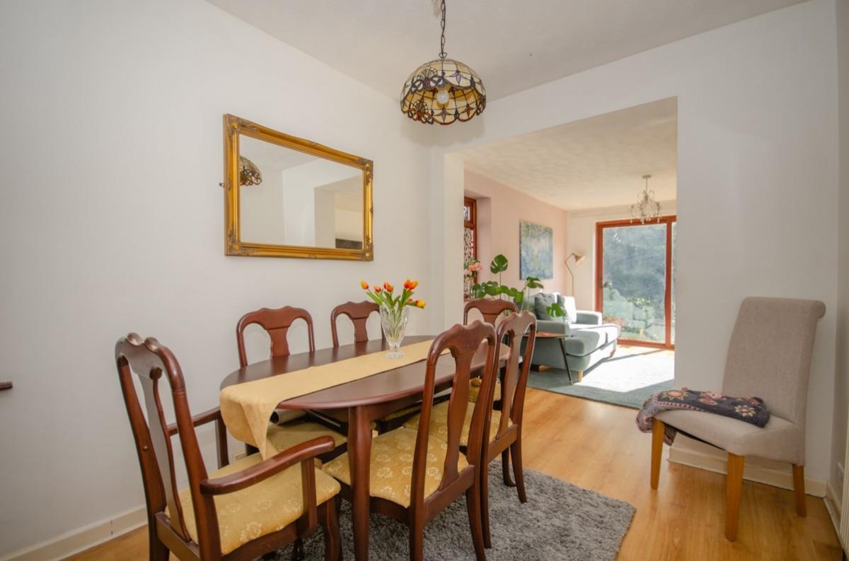 Oakdale Road, Downend, Bristol, BS16 6DS