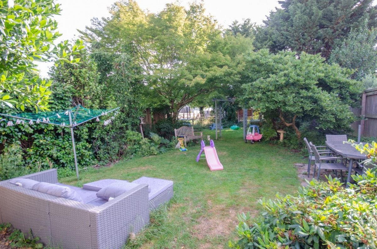 Oakdale Road, Downend, Bristol, BS16 6DS