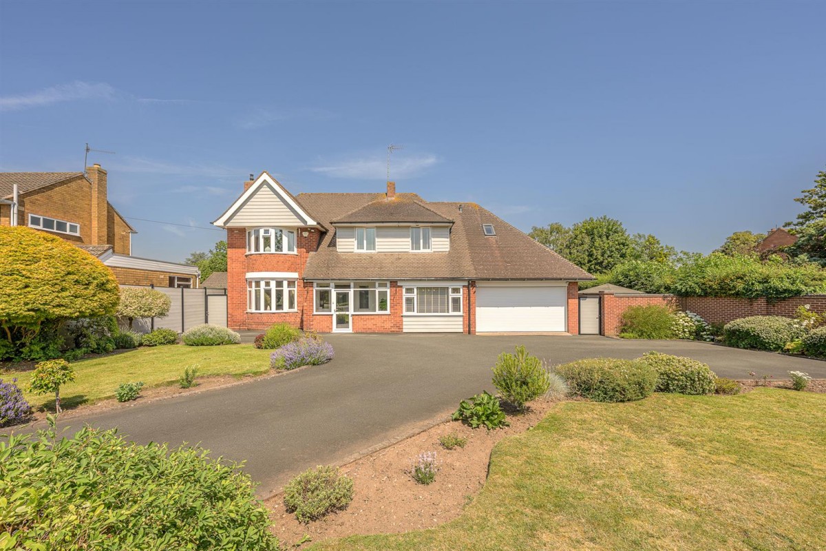 Bridgnorth Road, Himley, DY3 4LJ