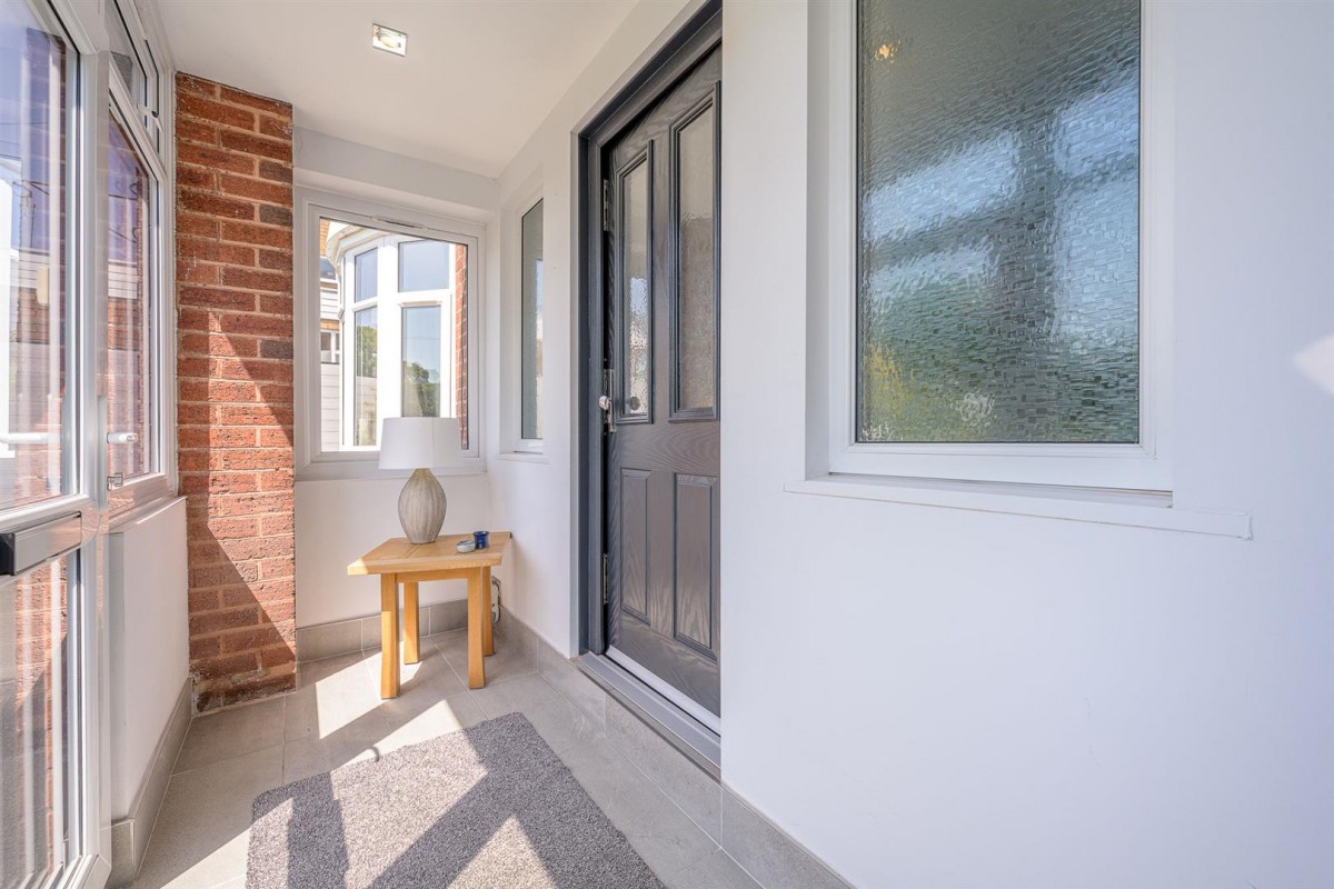 Bridgnorth Road, Himley, DY3 4LJ