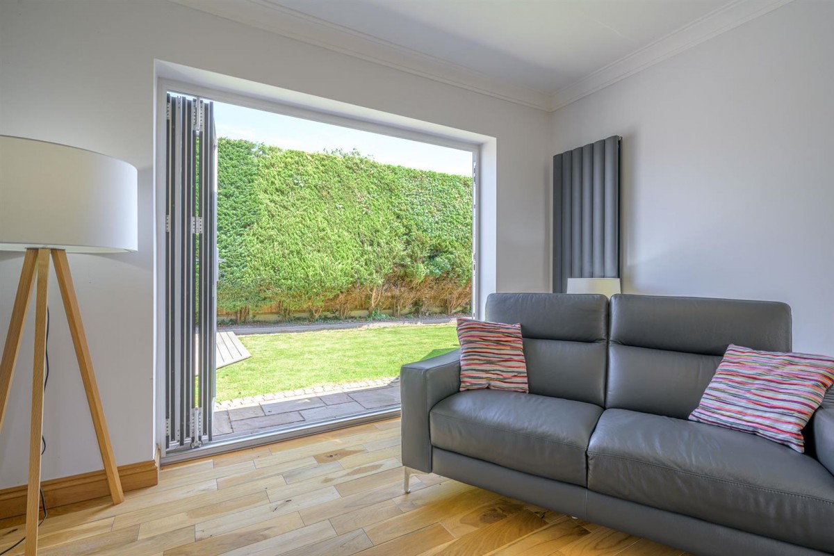 Bridgnorth Road, Himley, DY3 4LJ