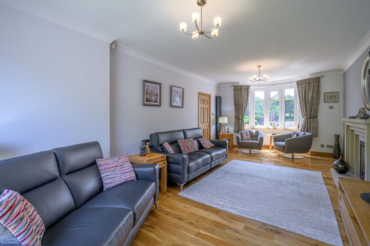 Bridgnorth Road, Himley, DY3 4LJ