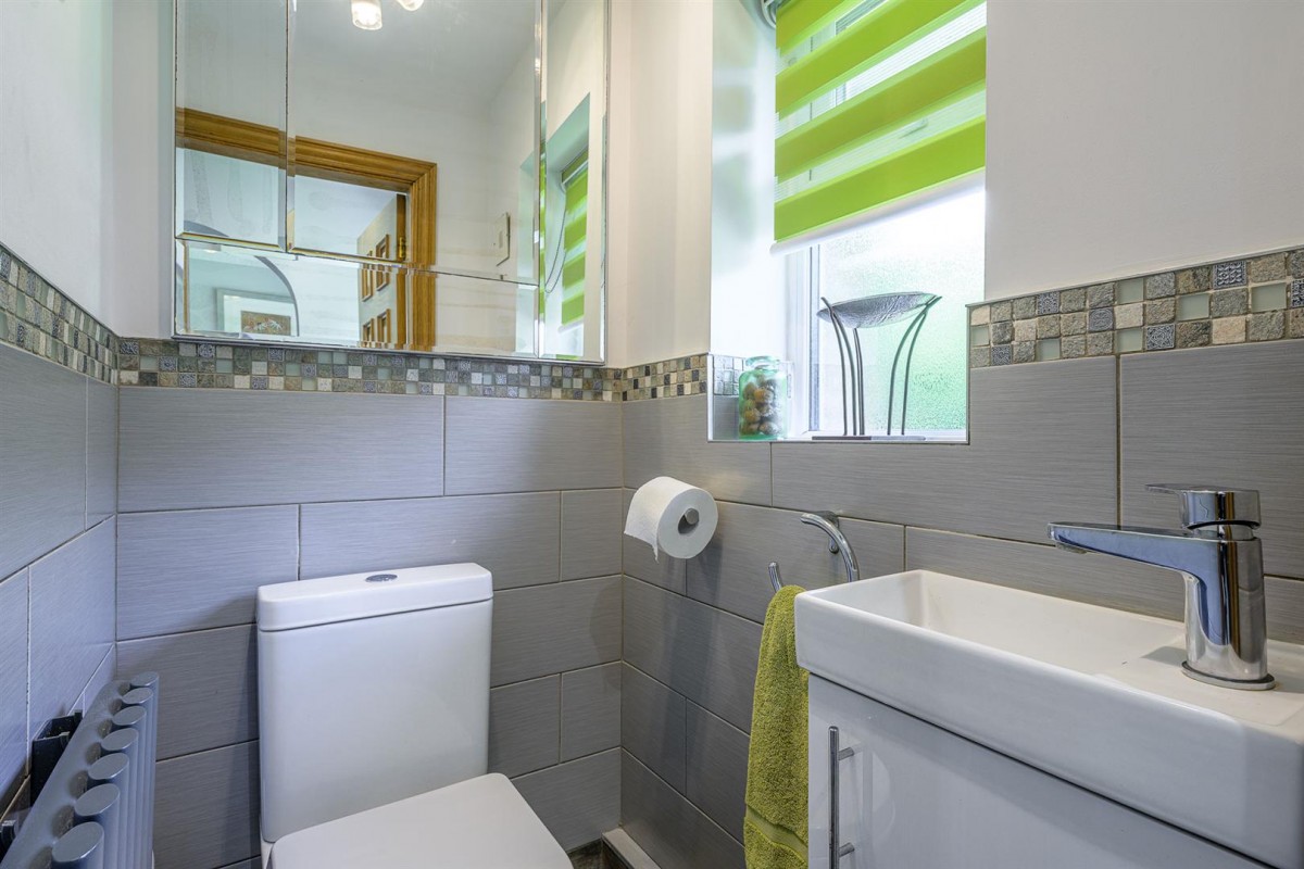 Bridgnorth Road, Himley, DY3 4LJ