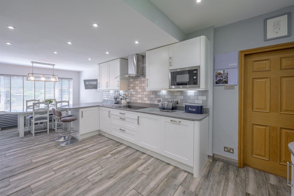 Bridgnorth Road, Himley, DY3 4LJ