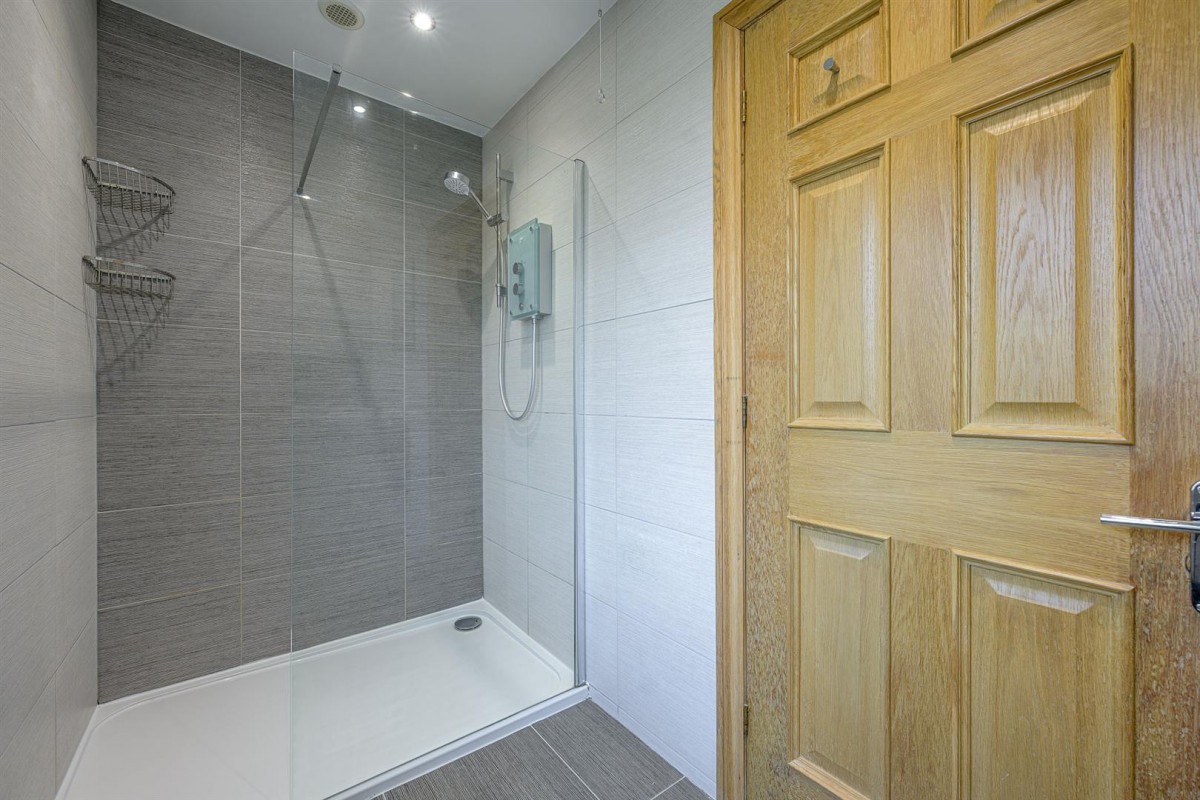 Bridgnorth Road, Himley, DY3 4LJ