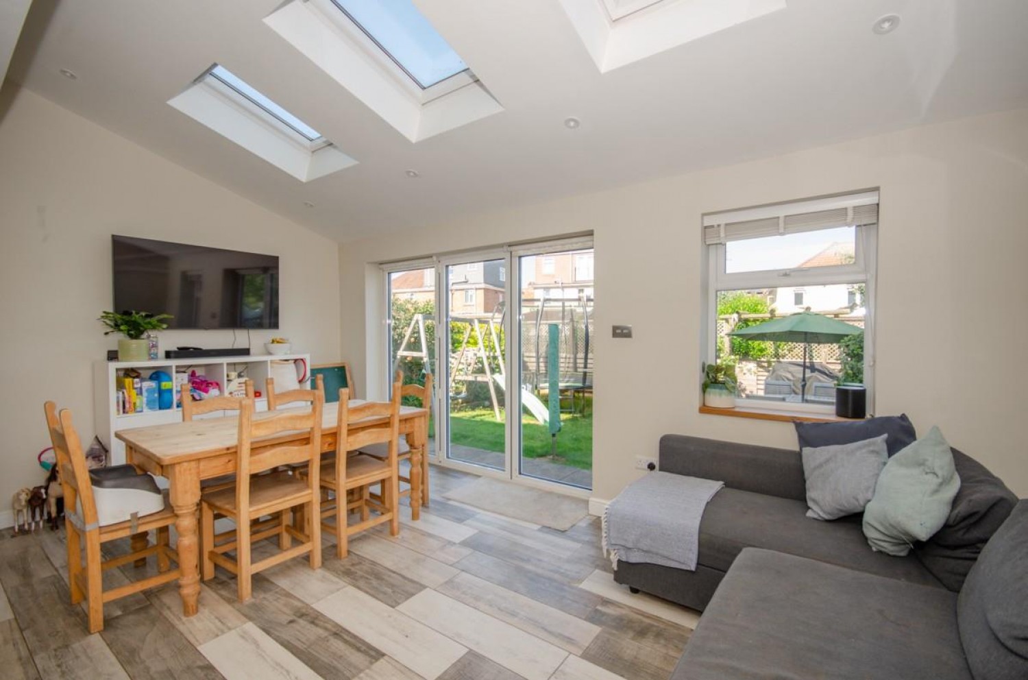 4 bedroom House for sale in Chesterfield Road, Downend, Bristol
