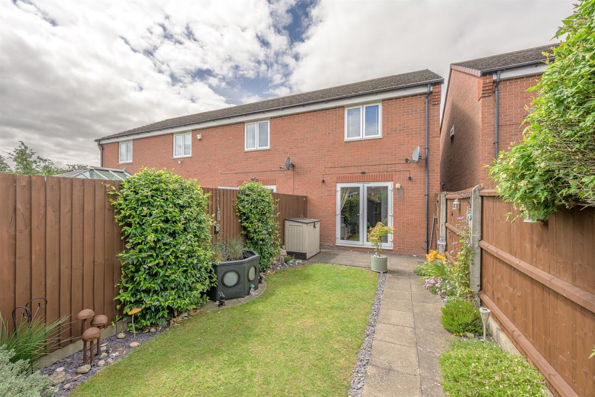 Halt Mews, Kingswinford, DY6 7BF