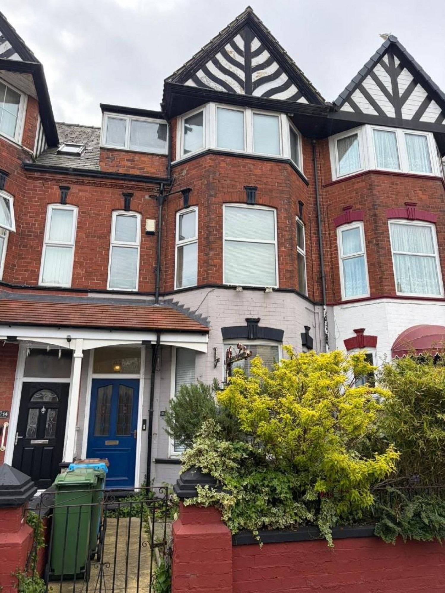 5 bedroom House for sale in Trinity Road, Bridlington