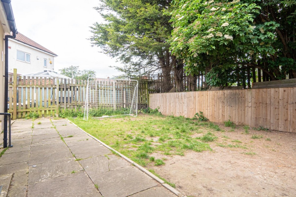 Daleside Avenue, Pudsey, LS28 8HB