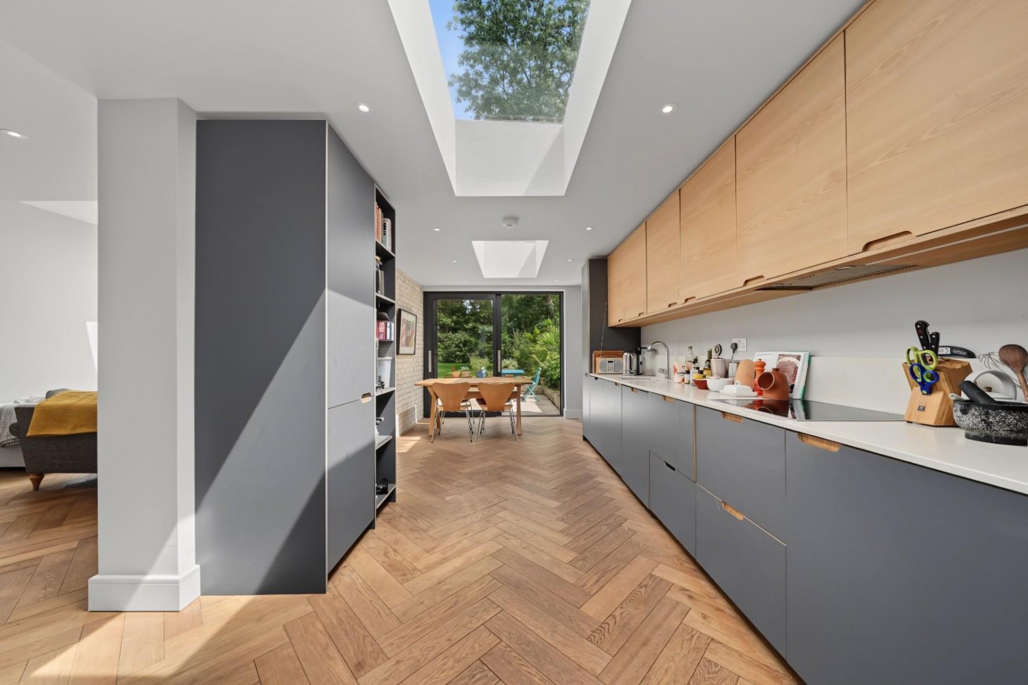 Queens Drive, London, N4