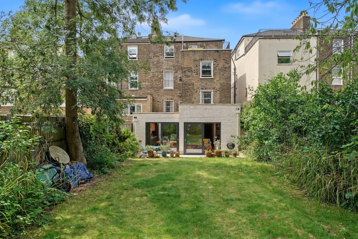 Queens Drive, London, N4
