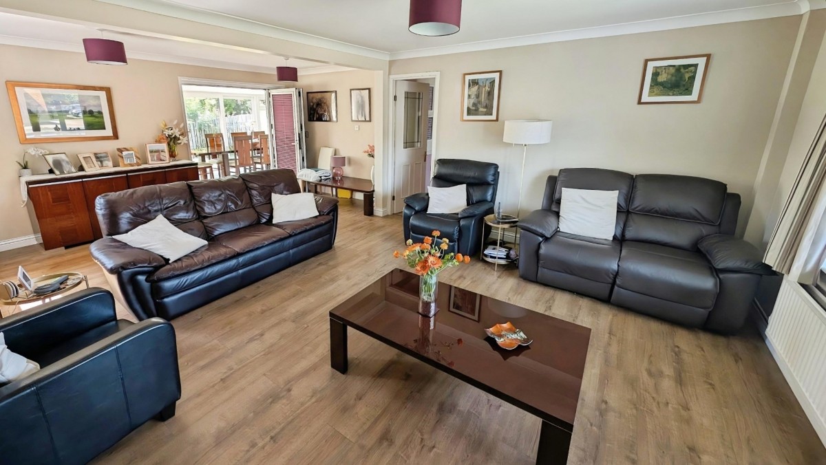Walshe Avenue, Chipping Sodbury, Bristol