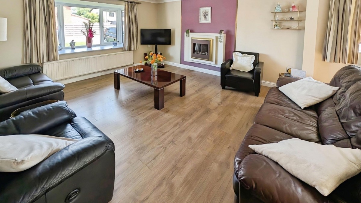 Walshe Avenue, Chipping Sodbury, Bristol