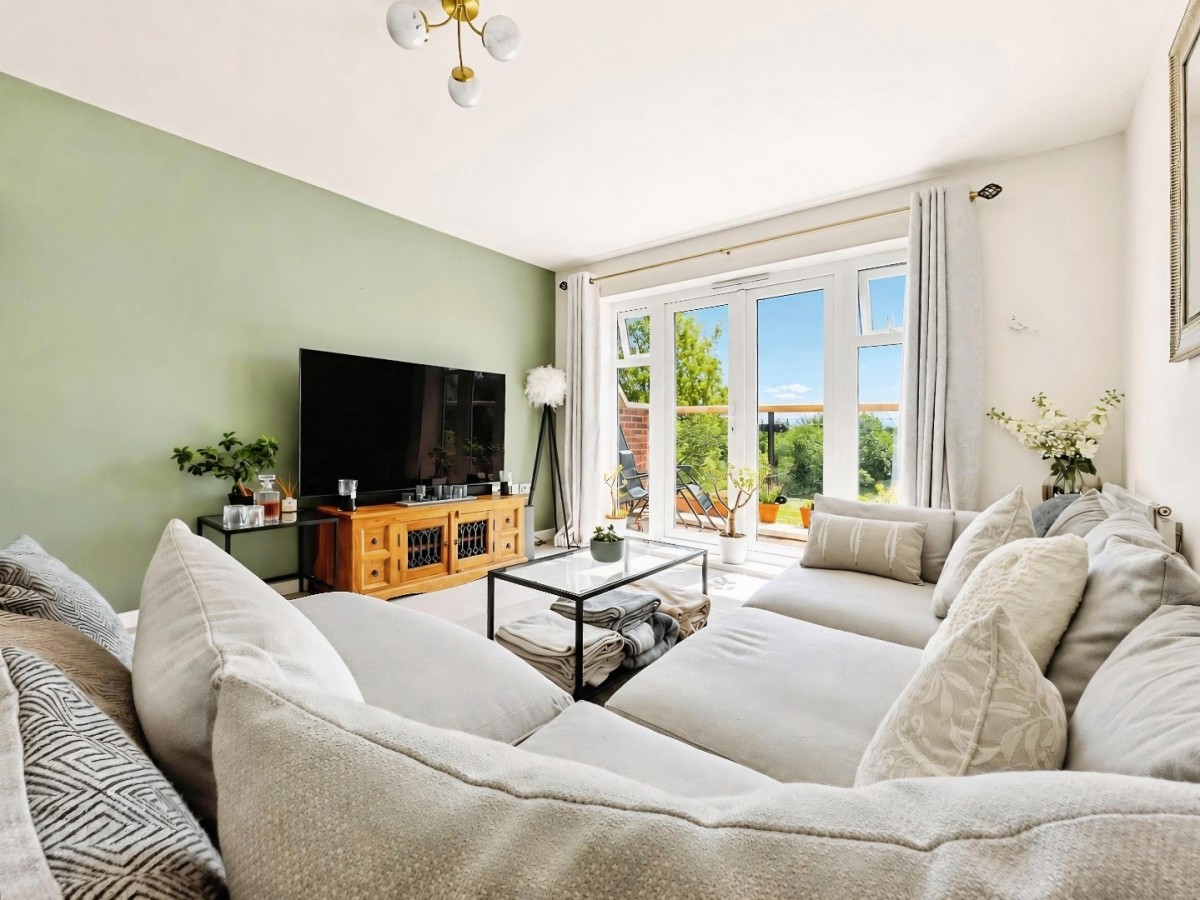 Sir Bernard Paget Avenue, Ashford
