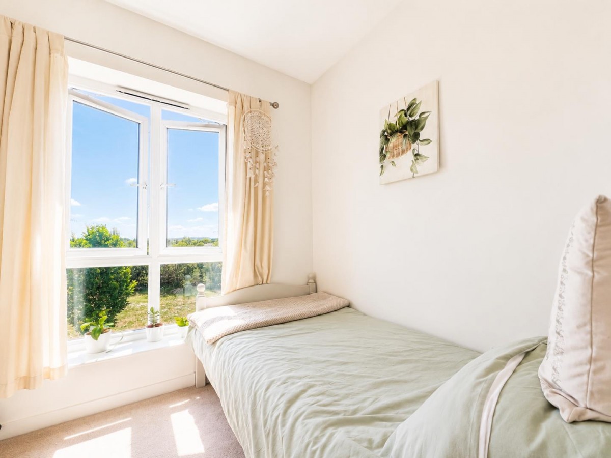 Sir Bernard Paget Avenue, Ashford